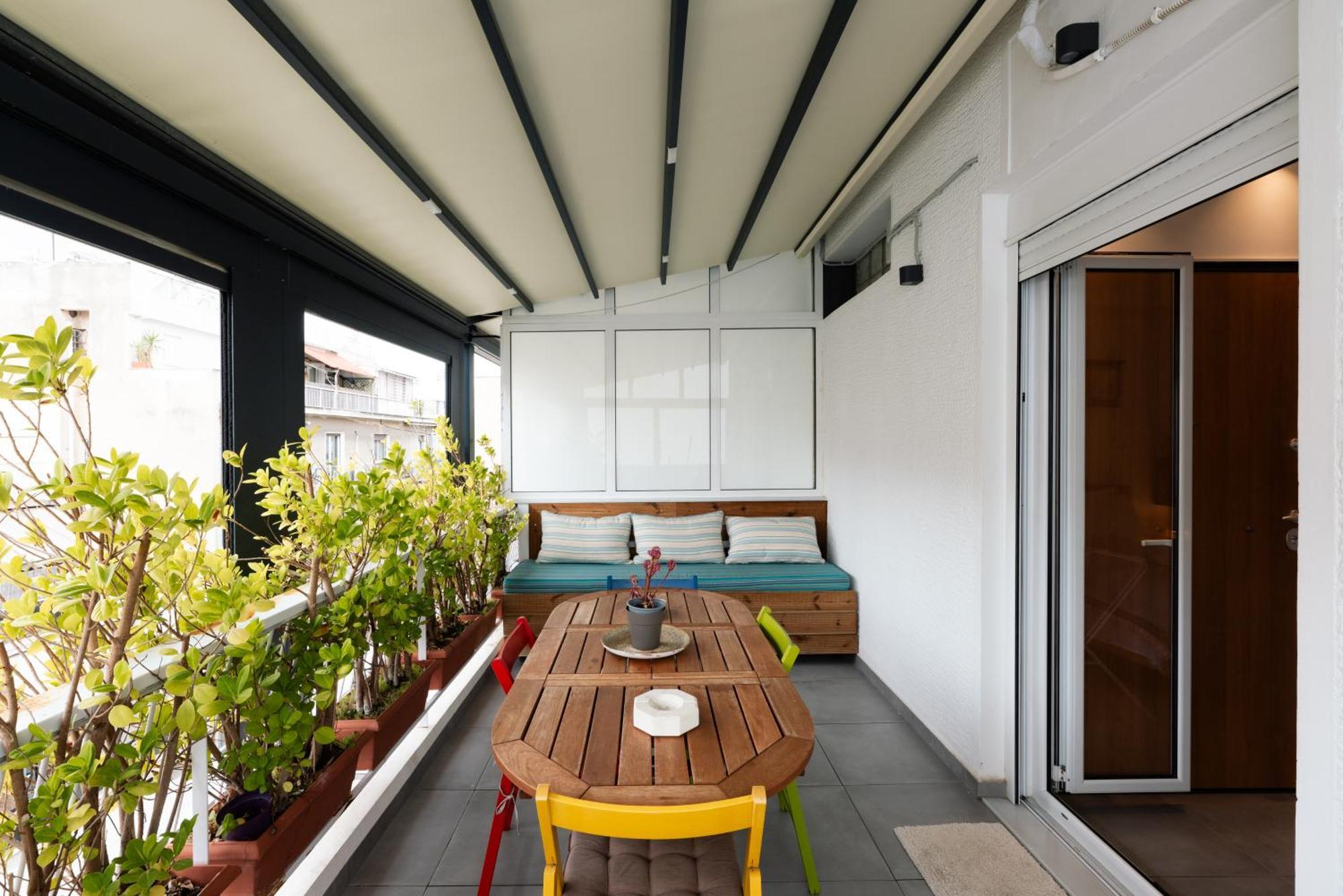 Modern Studio Apartment A Athena Bagian luar foto